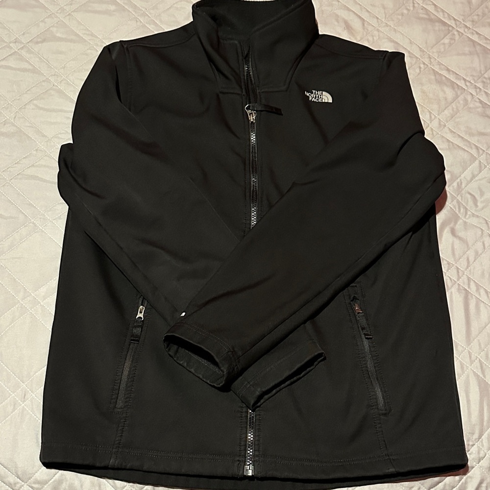 The North Face Men's Black Performance Jacket